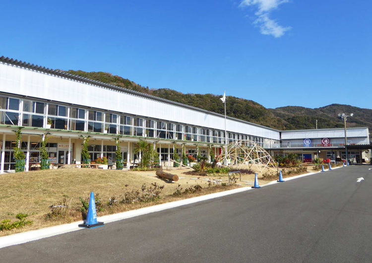 保田小学校